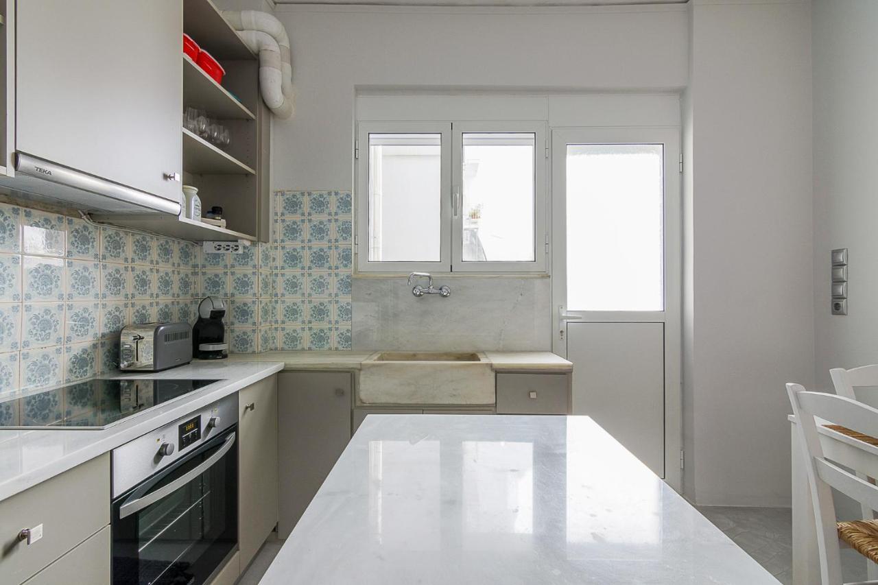 A Modern 2-Bedroom Apartment Near Areios Pagos 雅典 外观 照片